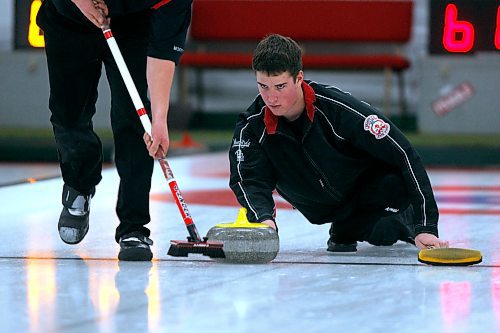 BORIS MINKEVICH / WINNIPEG FREE PRESS  090104 Curling skip Sam Good at the Granite Curling Club.