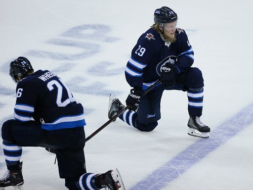 JOHN WOODS/ WINNIPEG FREE PRESS
Winnipeg Jets' Blake Wheeler (26) and Patrik Laine (29) lose game five and the NHL Western Conference Final against the Vegas Golden Knights in Winnipeg on Sunday, May 20, 2018.