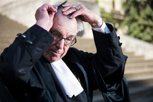 MIKAELA MACKENZIE / WINNIPEG FREE PRESS
Greg Brodsky, who has represented 1,000  people charged with homicides, poses in front of the Law Courts in Winnipeg on Tuesday, May 22, 2018. 
Mikaela MacKenzie / Winnipeg Free Press 2018.