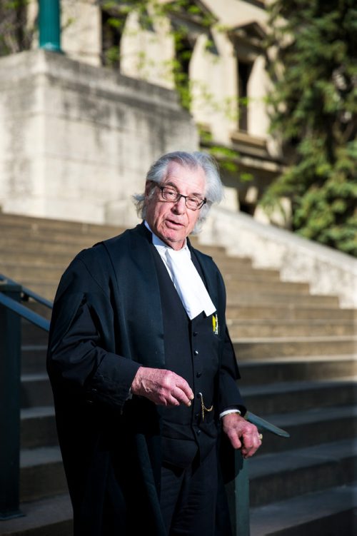 MIKAELA MACKENZIE / WINNIPEG FREE PRESS
Greg Brodsky, who has represented 1,000  people charged with homicides, poses in front of the Law Courts in Winnipeg on Tuesday, May 22, 2018. 
Mikaela MacKenzie / Winnipeg Free Press 2018.