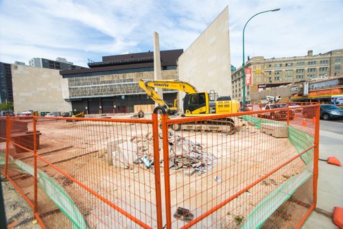 MIKAELA MACKENZIE / WINNIPEG FREE PRESS
Construction takes place at the Winnipeg Art Gallery's new Inuit Art Centre, which officially breaks ground tomorrow, in Winnipeg on Thursday, May 24, 2018.  
Mikaela MacKenzie / Winnipeg Free Press 2018.