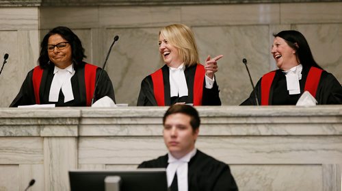 JOHN WOODS / WINNIPEG FREE PRESS
Judge Kusham Sharma, from left, Judge Julie Frederickson and Chief Judge Margaret Wiebe during Sharma and Frederickson's Provincial Court of Manitoba  swearing in ceremony at the Law Courts Friday, May 25, 2018.