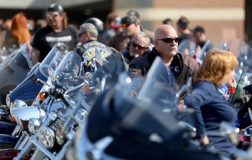 TREVOR HAGAN / WINNIPEG FREE PRESS
Ride for Dad starts at Polo Park, Saturday, May 26, 2018.