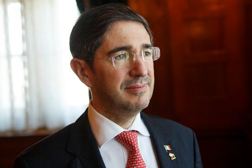 MIKE DEAL / WINNIPEG FREE PRESS
Dionisio Pérez Jácome, Ambassador of Mexico to Canada speaking at a Manitoba Chamber of Commerce event at the Fort Garry Hotel.
180529 - Tuesday, May 29, 2018.