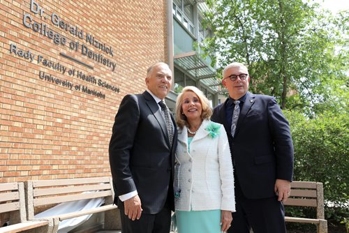 RUTH BONNEVILLE / WINNIPEG FREE PRESS


Photo of DR. GERALD and his wife MRS. REESA NIZNICK with Dr. David Barnard President and vice-chancellor of the University of Manitoba, in front of the newly unveiled sign on the outside wall of the  College of Dentistry at the Rady Faculty of Health Sciences at the University of Manitoba Bannatyne Campus Tuesday.  A formal ceremony was held earlier in the atrium of the Brodie centre where it was announced that  Dr. Niznick  donated an historic $7.5 million of funding for the college before the unveiling. 

See Ashley Prest story.

May 29,  2018
