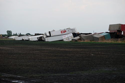 JOHN WOODS / WINNIPEG FREE PRESS
Crews worked on a train derailment just east of Rosser on the CP main line Tuesday, May 29, 2018. The derailment occurred at the intersection of highways 221 and 334. 221 was closed so crews attend the scene. Emergency crews confirmed that the derailment was caused by strong winds.