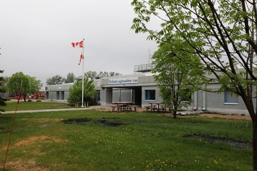 RUTH BONNEVILLE / WINNIPEG FREE PRESS

Outside photo of Ecole Lagimodiere in Lorette Manitoba. 

May 30,  2018
