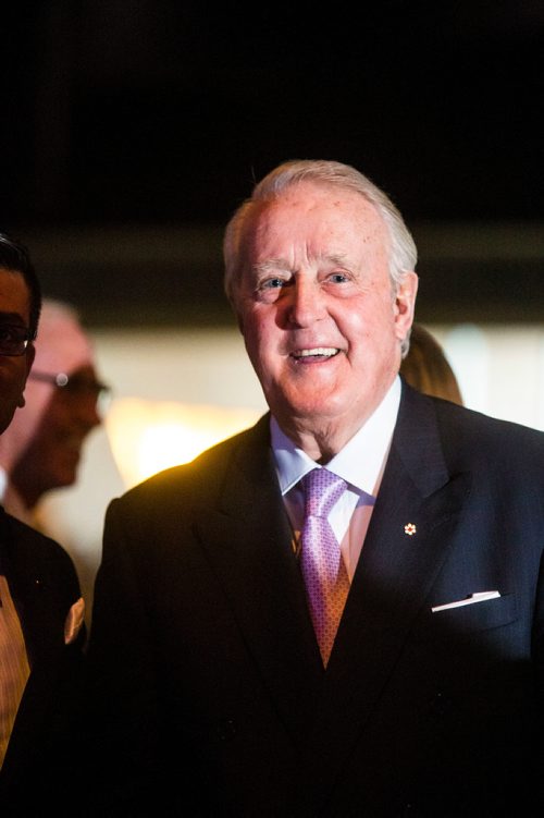 MIKAELA MACKENZIE / WINNIPEG FREE PRESS
Former Prime Minister Brian Mulroney mingles before a gala celebrating the opening of the Mandela exhibition at the Canadian Museum for Human Rights in Winnipeg on Monday, June 4, 2018. 
Mikaela MacKenzie / Winnipeg Free Press 2018.