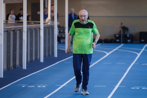 MIKE DEAL / WINNIPEG FREE PRESS
Lou Billinkoff runs the 50 meter dash in 14.45 seconds on his 95th birthday at the Canada Games Sport for Life Centre while training for a 100m sprint at the end of June.
180605 - Tuesday, June 05, 2018.