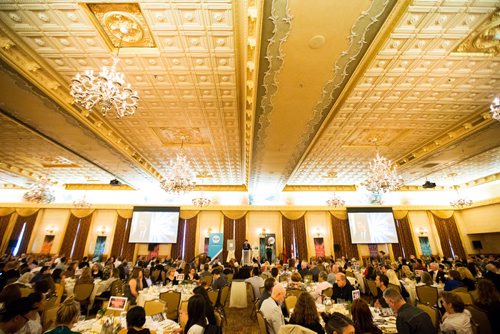 MIKAELA MACKENZIE / WINNIPEG FREE PRESS
Mayor Brian Bowman speaks at the Mayor's Luncheon for the Arts in Winnipeg on Wednesday, June 6, 2018.
Mikaela MacKenzie / Winnipeg Free Press 2018.