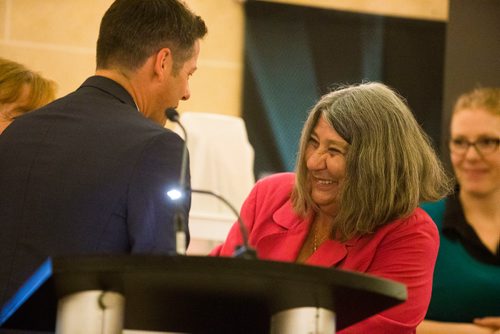 MIKAELA MACKENZIE / WINNIPEG FREE PRESS
Outstanding Volunteer Award co-winner Ellen Oberlander laughs with Mayor Brian Bowman at the Mayor's Luncheon for the Arts in Winnipeg on Wednesday, June 6, 2018.
Mikaela MacKenzie / Winnipeg Free Press 2018.