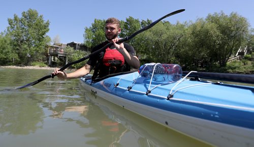 TREVOR HAGAN / WINNIPEG FREE PRESS
Alex Martin, 18, here at FortWhyte during the MEC Paddlefest, will be attempting a solo kayak trip around Lake Winnipeg later this summer, Sunday, June 10, 2018.