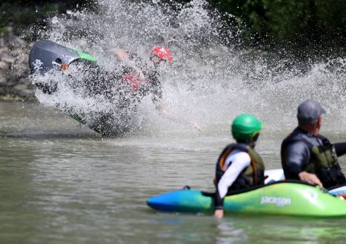 TREVOR HAGAN / WINNIPEG FREE PRESS
Alex Martin, 18, here at FortWhyte during the MEC Paddlefest, will be attempting a solo kayak trip around Lake Winnipeg later this summer, Sunday, June 10, 2018.