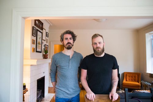 MIKAELA MACKENZIE / WINNIPEG FREE PRESS
David (left) and Joey Landreth pose in Joey's apartment in Winnipeg on Monday, June 11, 2018.
Mikaela MacKenzie / Winnipeg Free Press 2018.