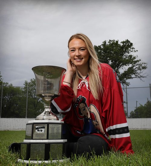RUTH BONNEVILLE / WINNIPEG FREE PRESS


Portrait of hockey player Tatania Rafter with her trophy at sturgeon heights community centre.

Story, female hockey player Tatania Rafter, who won Canadian womens league championship this season, is bringing the Cup home this weekend.

Mike McIntyre story.

June 11,  2018
