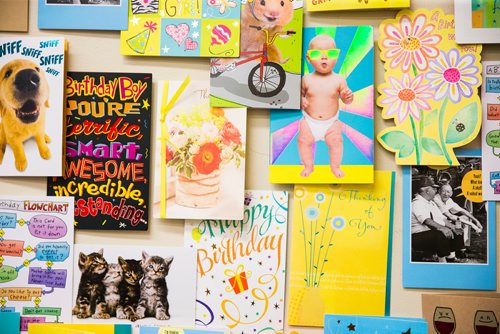 MIKAELA MACKENZIE / WINNIPEG FREE PRESS
Hundreds of birthday cards for the health minister from people from Cross Lake who are yearning for provincial funds to help build a health complex at the Manitoba Legislative Building in Winnipeg on Wednesday, June 13, 2018. 
Mikaela MacKenzie / Winnipeg Free Press 2018.