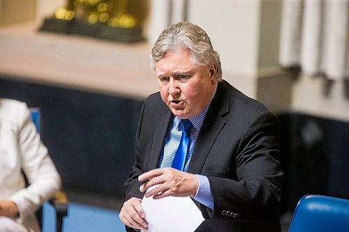 MIKAELA MACKENZIE / WINNIPEG FREE PRESS
MLA Scott Johnston speaks during question period in the Manitoba Legislative Chamber in Winnipeg on Wednesday, June 13, 2018. 
Mikaela MacKenzie / Winnipeg Free Press 2018.