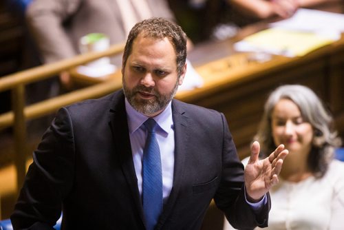 MIKAELA MACKENZIE / WINNIPEG FREE PRESS
MLA Matt Wiebe speaks during question period in the Manitoba Legislative Chamber in Winnipeg on Wednesday, June 13, 2018. 
Mikaela MacKenzie / Winnipeg Free Press 2018.