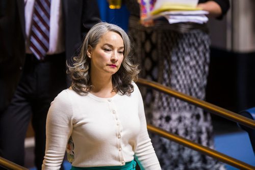 MIKAELA MACKENZIE / WINNIPEG FREE PRESS
MLA Nahanni Fontaine walks into question period in the Manitoba Legislative Chamber in Winnipeg on Wednesday, June 13, 2018. 
Mikaela MacKenzie / Winnipeg Free Press 2018.