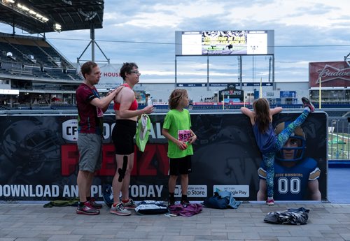 ANDREW RYAN / WINNIPEG FREE PRESS Manitoba Marathon finishes on June 17, 2018.