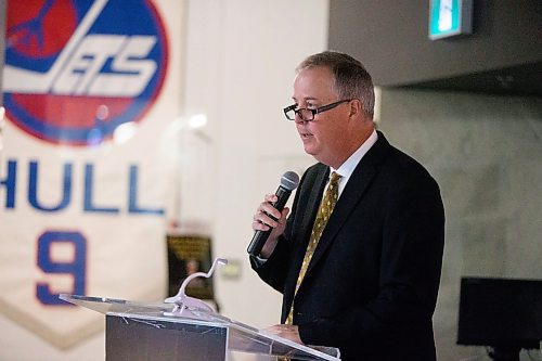 MIKAELA MACKENZIE / WINNIPEG FREE PRESS
Rick Brownlee hosts the Manitoba Sports Hall of Fame media conference announcing the 2018 inductees in Winnipeg on Monday, June 18, 2018. 
Mikaela MacKenzie / Winnipeg Free Press 2018.