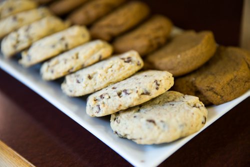 MIKAELA MACKENZIE / WINNIPEG FREE PRESS
Tall Grass Bakery has cookies ready to give away on the Tuesday re-opening in Winnipeg on Monday, June 18, 2018. 
Mikaela MacKenzie / Winnipeg Free Press 2018.