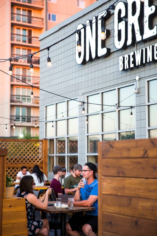 MIKAELA MACKENZIE / WINNIPEG FREE PRESS
One Great Citys new patio in Winnipeg on Monday, June 18, 2018. 
Mikaela MacKenzie / Winnipeg Free Press 2018.