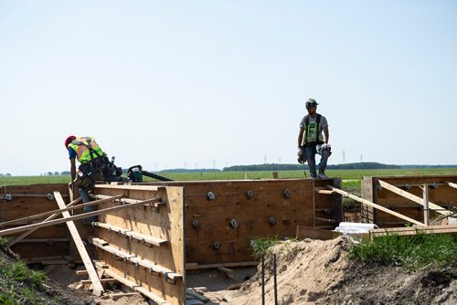 ANDREW RYAN / WINNIPEG FREE PRESS Construction workers work on the main rink of the RTC building which will be 95,000 square feet when completed.