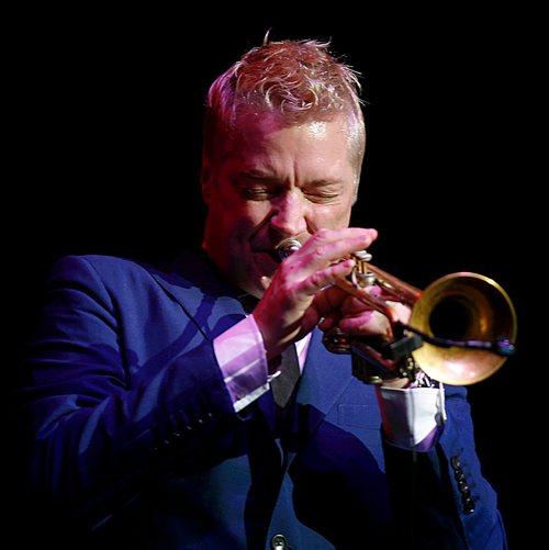 PHIL HOSSACK / WINNIPEG FREE PRESS -  Chris Botti in concert at the Burton Cummings Theatre Wednesday evening, see Jazz Festival story. - June 20, 2018