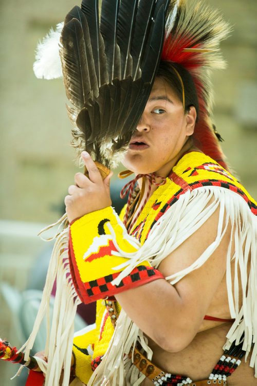 MIKAELA MACKENZIE / WINNIPEG FREE PRESS
Evan Bird does a men's traditional dance at Indigenous Peoples Day festivities at the University of Manitoba Bannatyne campus in Winnipeg on Thursday, June 21, 2018. 
Mikaela MacKenzie / Winnipeg Free Press 2018.