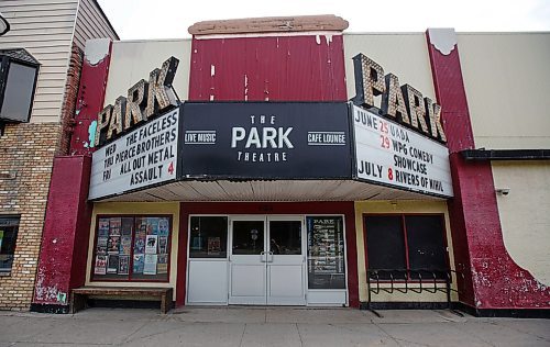MIKE DEAL / WINNIPEG FREE PRESS
The Park Theatre, 698 Osborne St.
The Park turns 102 years old this year.
180622 - Friday, June 22, 2018.
