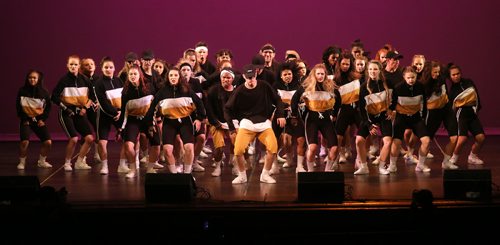 TREVOR HAGAN / WINNIPEG FREE PRESS
Legacy performs at Peg City Moves 2018, a hip hop competition at Pantages. Saturday, June 23, 2018.