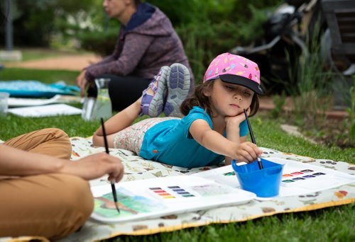 ANDREW RYAN / WINNIPEG FREE PRESS Fiona Hathely enjoys painting in the garden of La Maison des artistes visuels francophones in St. Boniface for an event celebrating the impressionists on June 24, 2018.