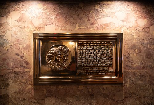 ANDREW RYAN / WINNIPEG FREE PRESS A plaque describing the story of Lawrence Irving and Mabel Hackney who's last performance was at the Burton Cummings Theatre, in 1914, before they drowned six days later. Shot on June 21, 2018.