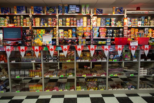 ANDREW RYAN / WINNIPEG FREE PRESS A view of the Red Bomb Fireworks customer store in Selkirk on June 26, 2018.