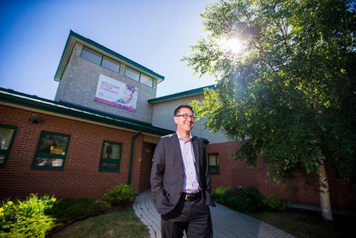 MIKAELA MACKENZIE / WINNIPEG FREE PRESS
Brad Collett, CAO for City of Dauphin, poses in front of the Dauphin City Hall on Wednesday, June 27, 2018. The first thing Eric did as mayor was put the banner that reads "welcome to our community" up.
Mikaela MacKenzie / Winnipeg Free Press 2018.