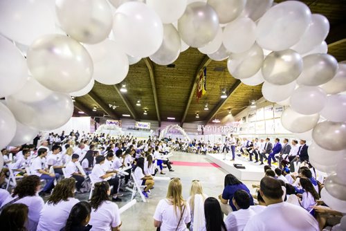 MIKAELA MACKENZIE / WINNIPEG FREE PRESS
Kevin Chief kicks off the Youth CEO summer internship program at the Old Exhibition Arena in Winnipeg on Thursday, June 28, 2018.
Mikaela MacKenzie / Winnipeg Free Press 2018.