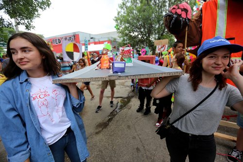 TREVOR HAGAN / WINNIPEG FREE PRESS
Art City celebrated 20 years of programming with their annual parade, Saturday, June 30, 2018.