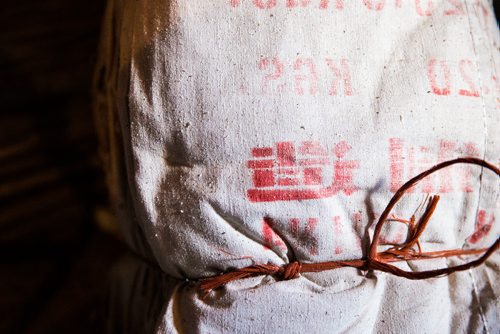 MIKAELA MACKENZIE / WINNIPEG FREE PRESS
The St Boniface Bag Co in Winnipeg on Thursday, July 5, 2018. The company has been up and running since 1949, and in the Harder family since 1951.
Mikaela MacKenzie / Winnipeg Free Press 2018.