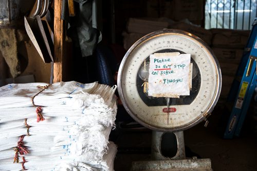 MIKAELA MACKENZIE / WINNIPEG FREE PRESS
The St Boniface Bag Co in Winnipeg on Thursday, July 5, 2018. The company has been up and running since 1949, and in the Harder family since 1951.
Mikaela MacKenzie / Winnipeg Free Press 2018.