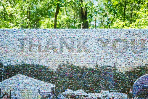 MIKAELA MACKENZIE / WINNIPEG FREE PRESS
The volunteer mural at the Winnipeg Folk Fest in Bird's Hill Provincial Park on Friday, July 6, 2018. 
Mikaela MacKenzie / Winnipeg Free Press 2018.