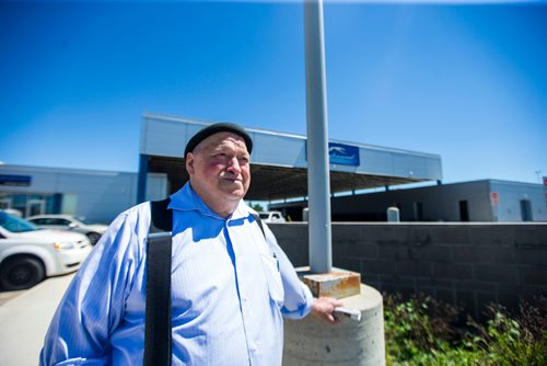 MIKAELA MACKENZIE / WINNIPEG FREE PRESS
Frank Bruce, who is headed to Thunder Bay on the bus today, poses for a portrait at the Greyhound bus terminal at the Winnipeg airport on Monday, July 9, 2018. Greyhound is cutting all of their prairie services this October.
Mikaela MacKenzie / Winnipeg Free Press 2018.