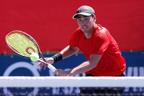 JOHN WOODS / WINNIPEG FREE PRESS
Evan Song from the USA competes against Ricardo Rodriguez-Pace from Venezuela in the National Bank Challenger tennis tournament in Winnipeg Monday, July 9, 2018.