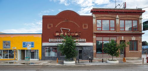 MIKE DEAL / WINNIPEG FREE PRESS
Classics Bar and Grill
The building was originally a movie theatre built in 1926 called the Classic Theatre.
180710 - Tuesday, July 10, 2018.