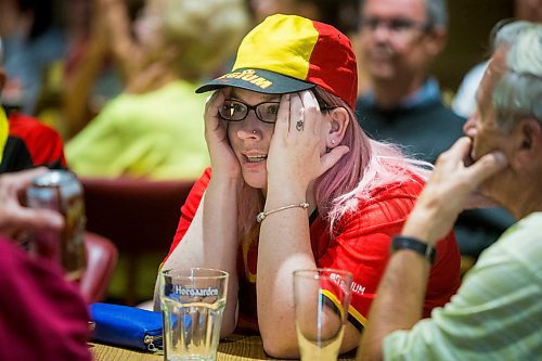 MIKAELA MACKENZIE / WINNIPEG FREE PRESS
Tracey Rigaux reacts to the game at the Belgian Club in Winnipeg on Tuesday, July 10, 2018. 
Mikaela MacKenzie / Winnipeg Free Press 2018.