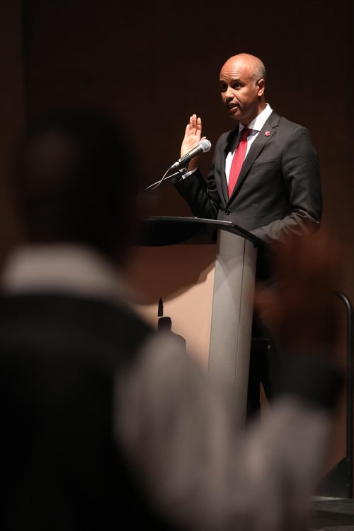 RUTH BONNEVILLE / WINNIPEG FREE PRESS

Ahmed Hussen, the federal minister of immigration, speaks at the podium to 20 new Canadian Citizens at ceremony held at the CMHR on Thursday. 

See Carol Sanders story.  



July 12, 2018 

