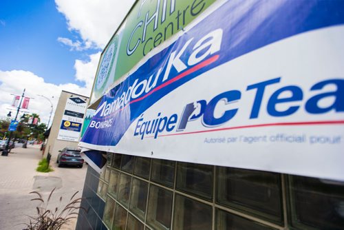 MIKAELA MACKENZIE / WINNIPEG FREE PRESS
Political signs in St. Boniface before the by-election in Winnipeg on Monday, July 16, 2018. 
Mikaela MacKenzie / Winnipeg Free Press 2018.