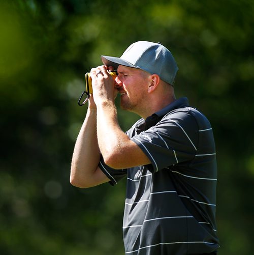PHIL HOSSACK / WINNIPEG FREE PRESS - Eric Johnson gets a line on the the 18th tee Wednesday afternoon at Glendale Golf Club in the Manitoba Men's Amature tournament. Mike Sawatzky's story.  - July 17, 2018