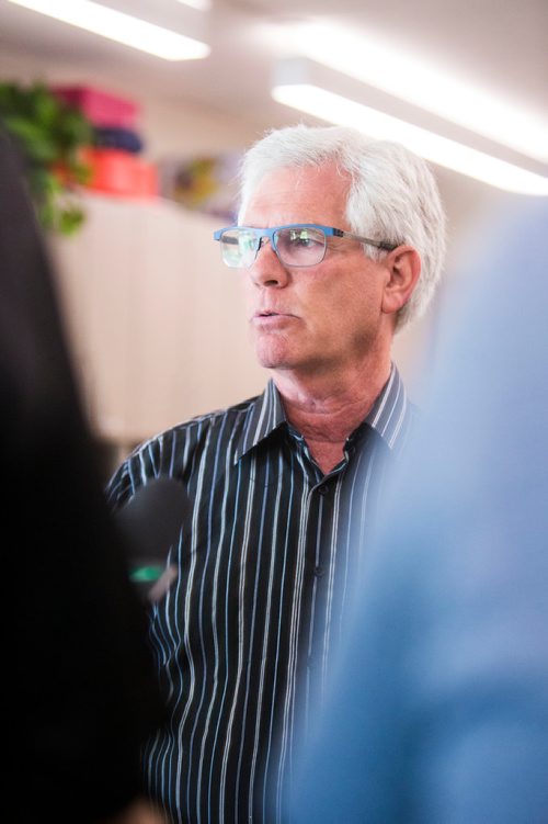 MIKAELA MACKENZIE / WINNIPEG FREE PRESS
Jim Carr, Member of Parliament for Winnipeg South Centre, speaks to the media about the Canada Child Benefit at Harrow Co-op Childrens Centre in Winnipeg on Thursday, July 19, 2018. 
Mikaela MacKenzie / Winnipeg Free Press 2018.