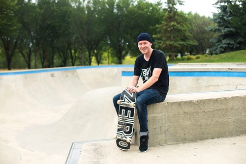 MIKAELA MACKENZIE / WINNIPEG FREE PRESS
Colin Lambert, owner of Sk8 Skates, poses by the skate bowl at the Forks in Winnipeg on Friday, July 20, 2018. Winnipeg Free Press 2018.